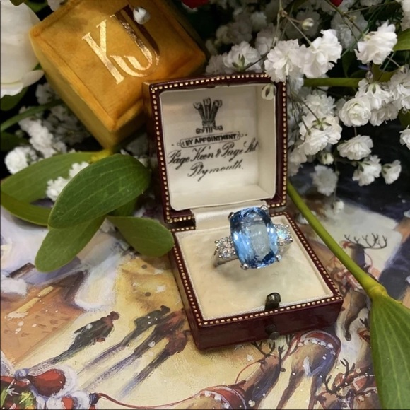 New Women’s 925 Silver Oval Sapphire Ring - Picture 5 of 6